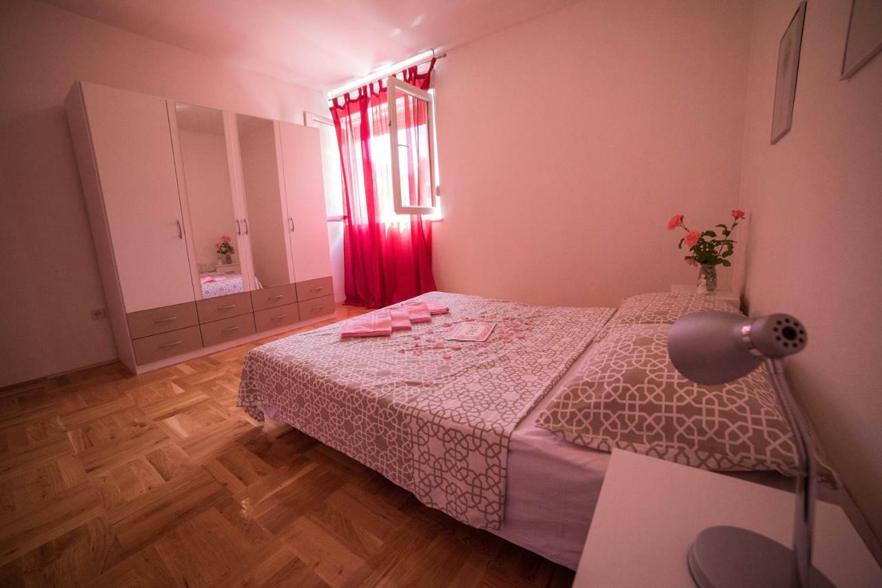 Apartment Ines Sinj Zewnętrze zdjęcie